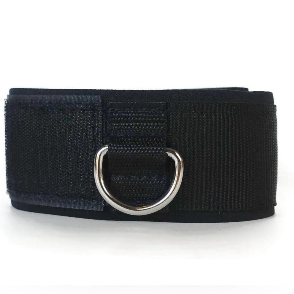 Ankle cuffs for cable machine